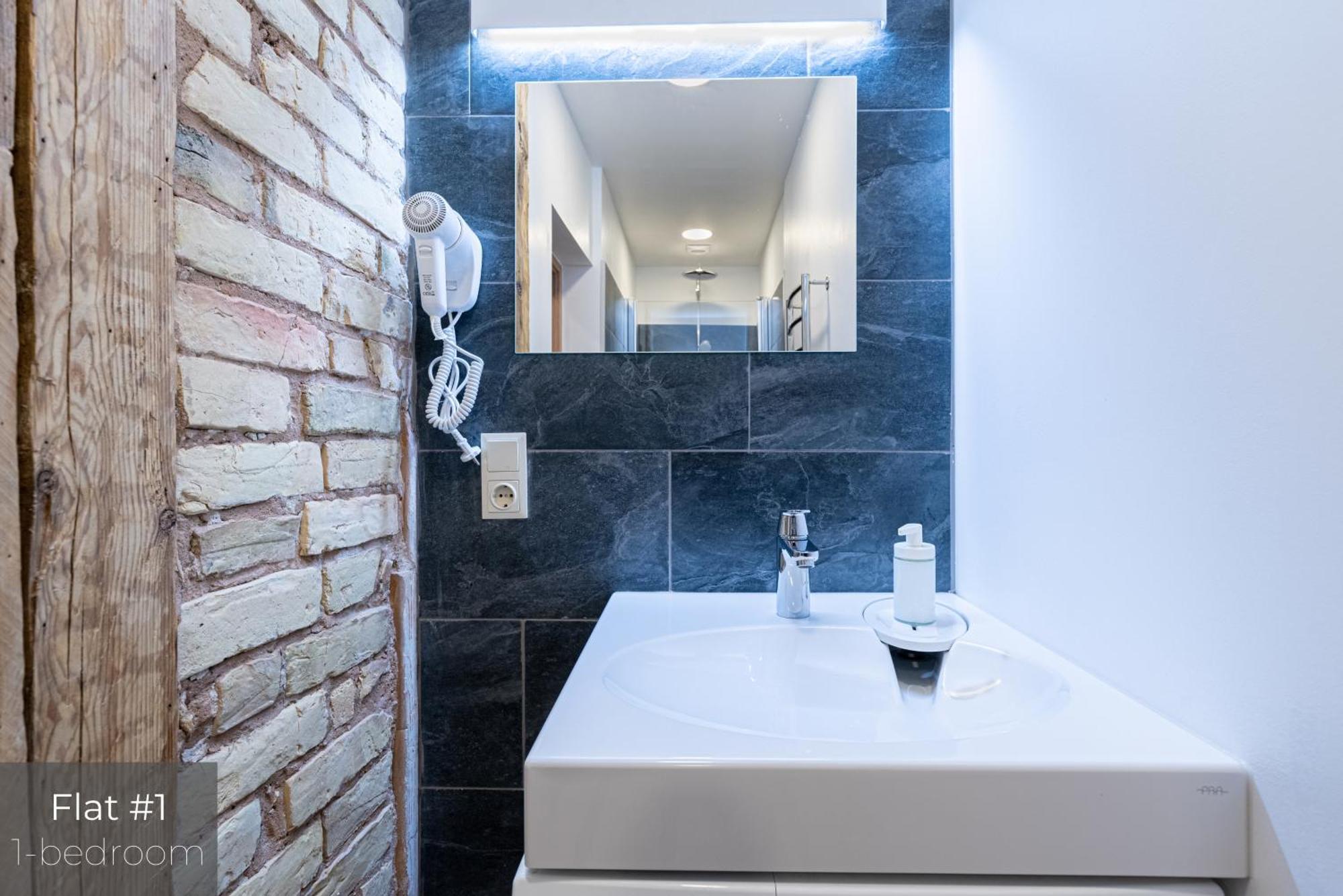 Dandelion Apartments Bruninieku รีกา ภายนอก รูปภาพ
